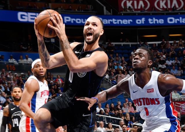  班切罗准绝杀魔术险胜活塞  